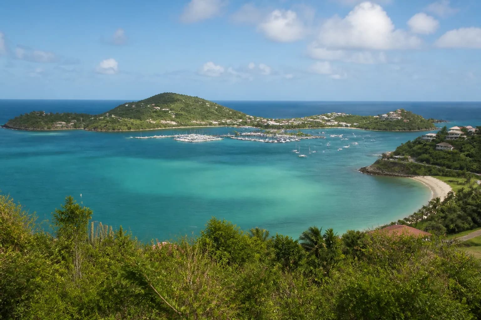 St Martin travel destination scenery